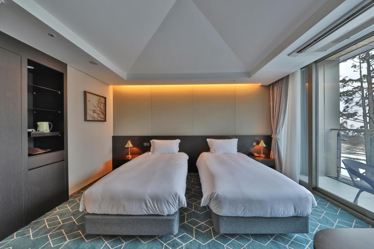 Camphortree Hotel And Resort Чеджудо Экстерьер фото